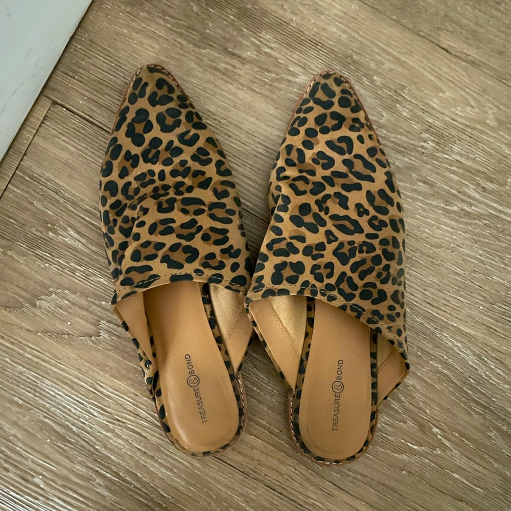 Treasure and Bond flats